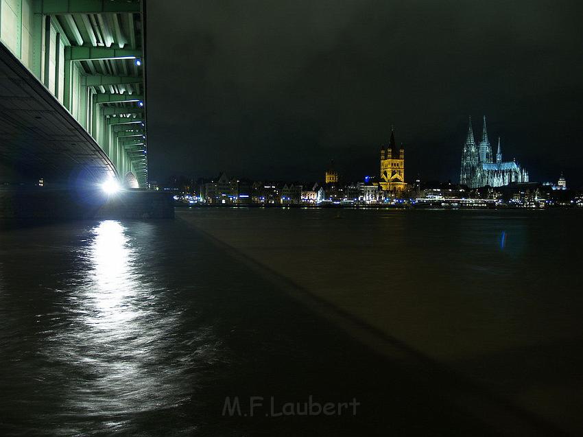 2010 Koeln Hochwasser P04.JPG